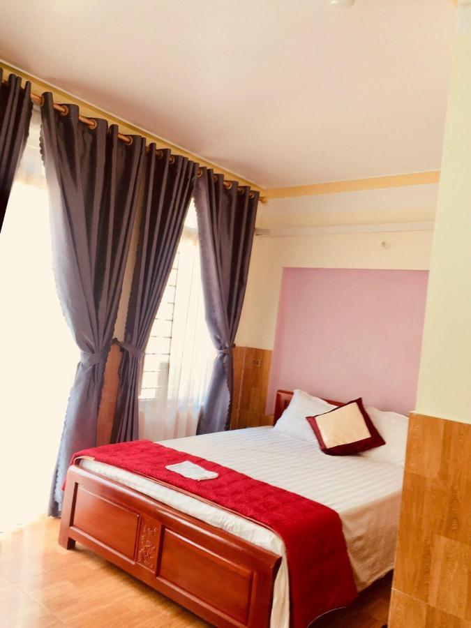 New Nhat Minh Homestay ニンビン エクステリア 写真